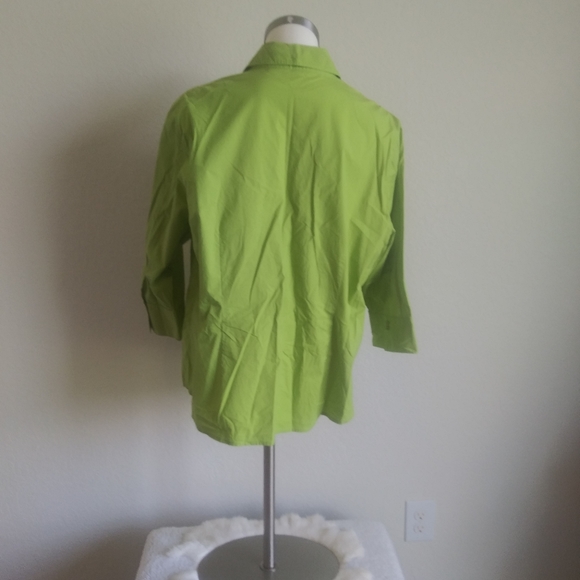 St.john's bay women's blouse size 1X green color 3 - Picture 4 of 6